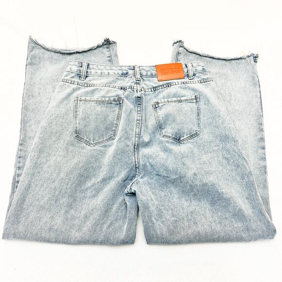 Princess Polly Light Wash Wide Leg Denim Jeans Zip Fly Raw Hem Size 10 - Picture 5 of 8